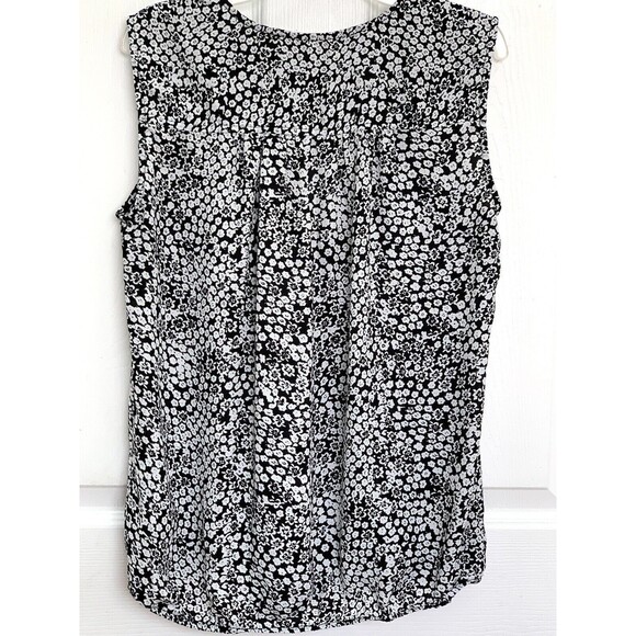 MAX Studio Women's Black White Floral Print Faux Wrap Blouse Top M - Picture 3 of 6